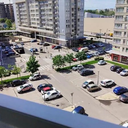 Апартаменты Manhattan Seboj Belvil *